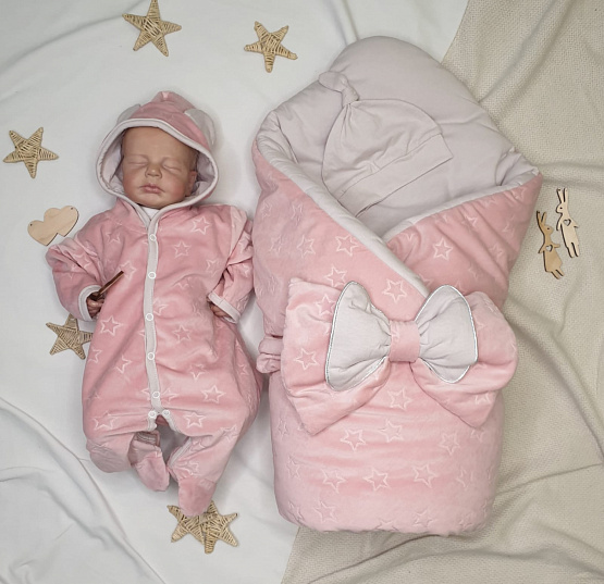 Комплект на выписку для девочки