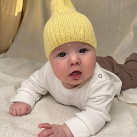 Б-299 Шапочка детская в стиле "Бини". вязаная. полушерсть, желтая