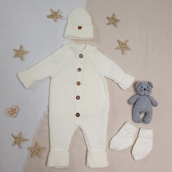 Комплект вязаный. Комбинезон, шапочка, носочки арт.КД-205