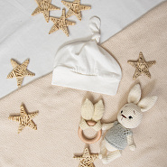 Шапочка с узелком Б-276 Молочный