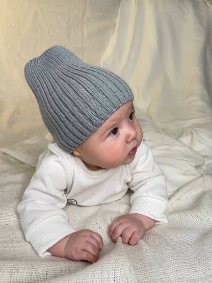 Б-299 Шапочка детская в стиле "Бини". вязаная. полушерсть, серая