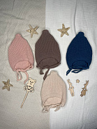 Б-301 Вязаная шапочка на завязках. Пудра