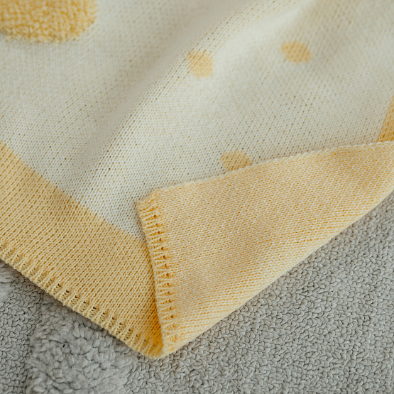 ПВ-39 Плед вязаный «Зая». Желтый