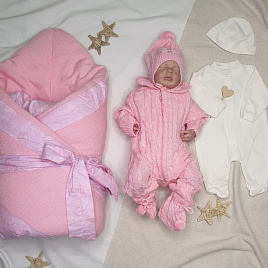 Комплект на выписку "Малышка" розовый 