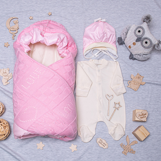 Комплект на выписку Snow Flakes №235 розовый