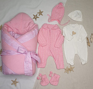 Комплект на выписку "Малышка" розовый