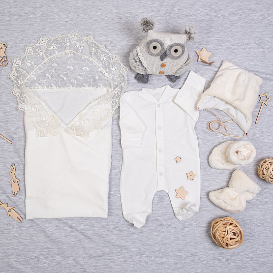 Комплект на выписку №141 "Совушка" молочный